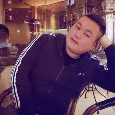 胸大的姑娘简谱-留声玩具-那个胸大的姑娘，她已经不在我身边了4
