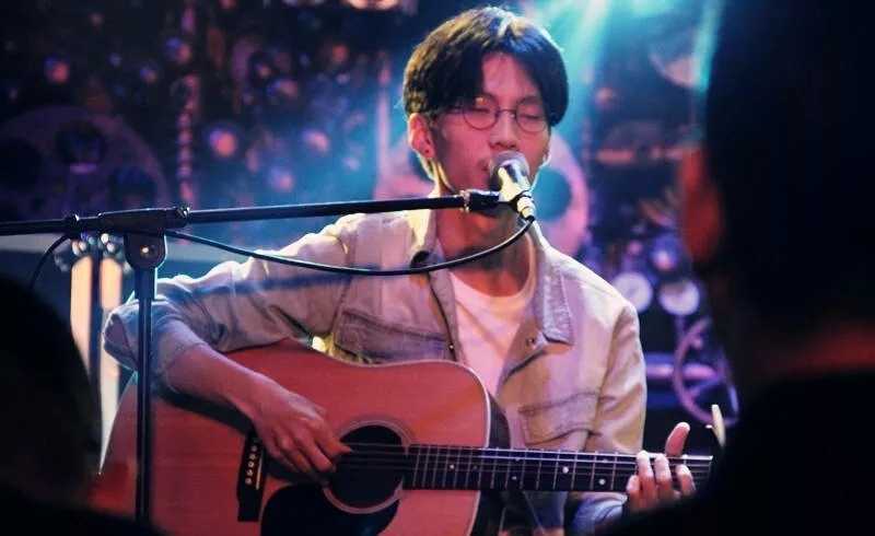 海盗船长吉他谱 花粥 忽然又想起我那荒唐又无聊的人生5