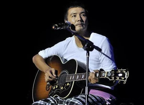 白桦林吉他谱-朴树 年轻的人们消失在白桦林3