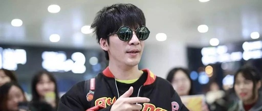 什么都不必说吉他谱-大张伟-什么都不必说，一切尽在不言中4