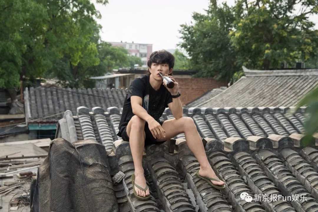 彩虹下面吉他谱 赵雷 彩虹下的美妙歌声勾起美好回忆